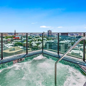 https://quattro-apartments.queenslandhotels.net