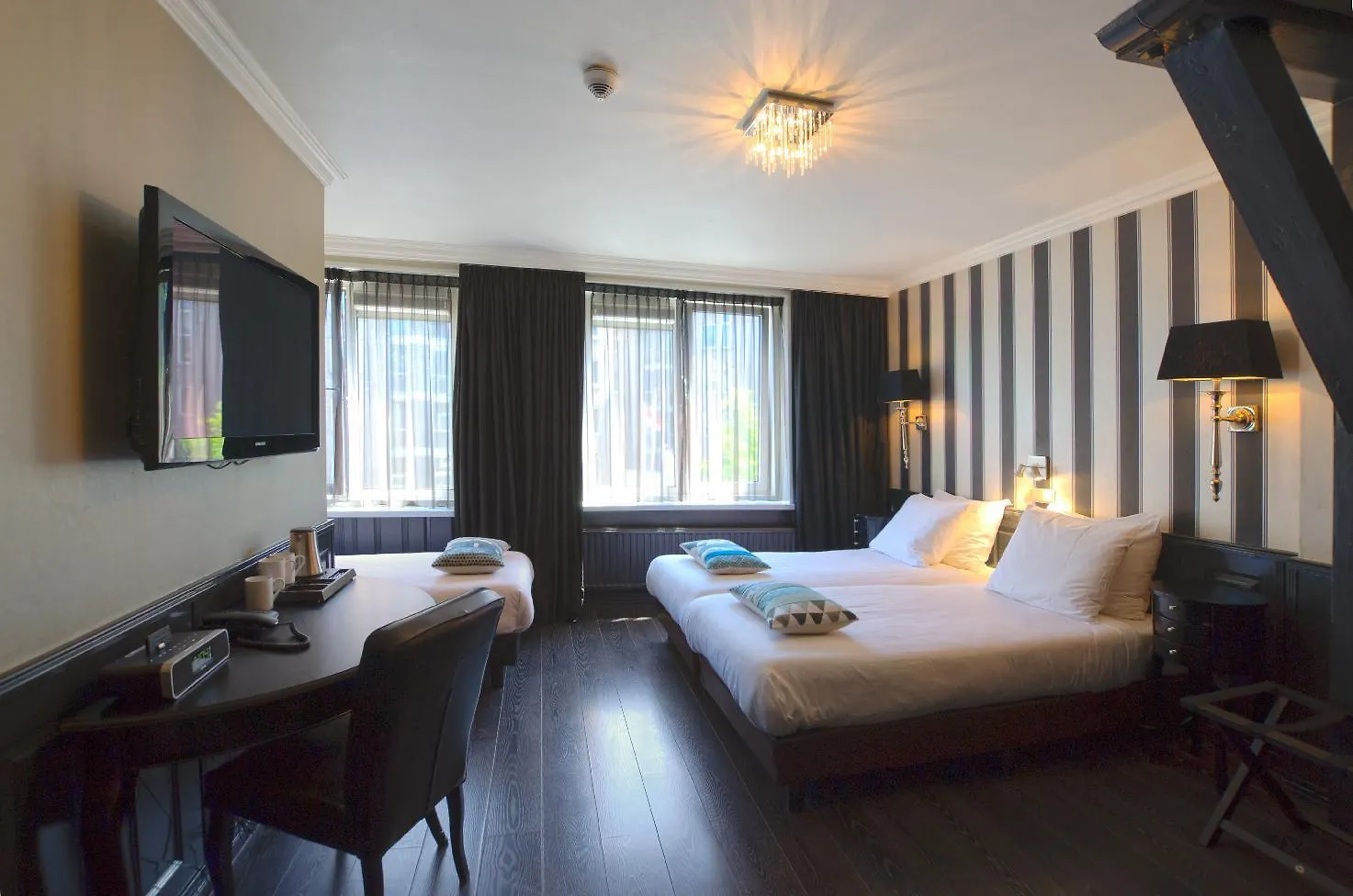 Hotel Sint Nicolaas Amsterdam 3*,  Hollanda